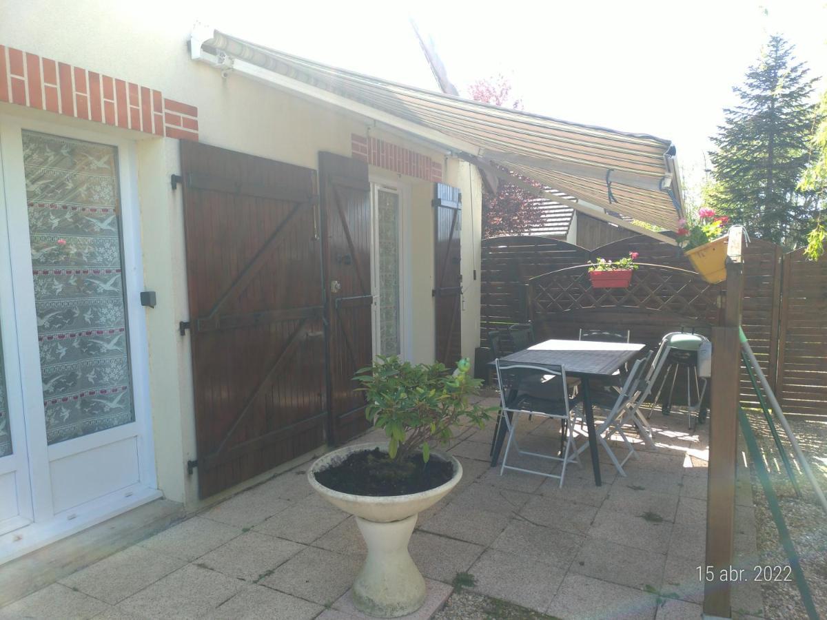 Les Guernazelles Bracieux Exterior foto